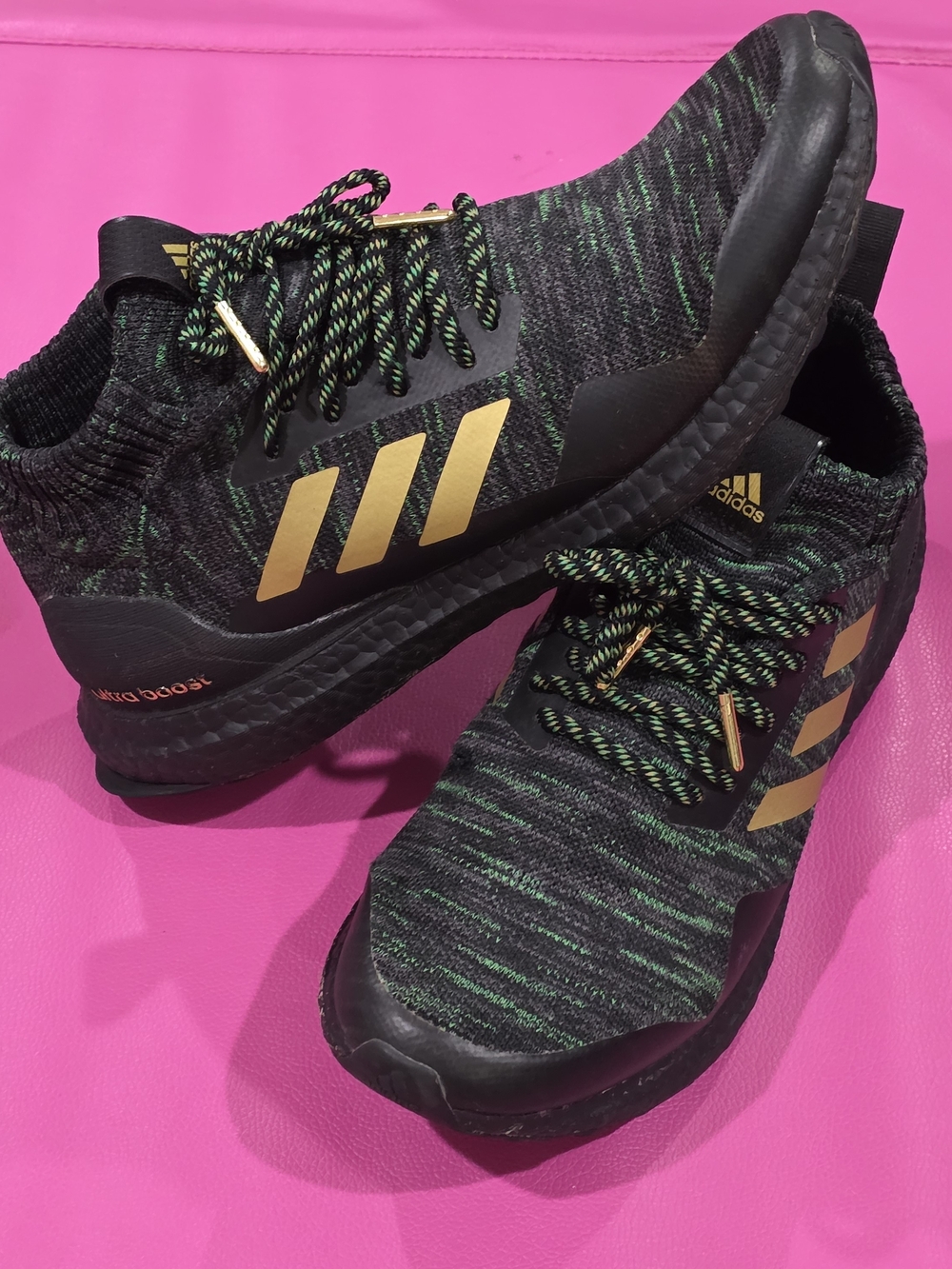 Adidas Ultraboost DNA Mid Von Miller PE DeSoto High School FZ5490 - Men's Size 1